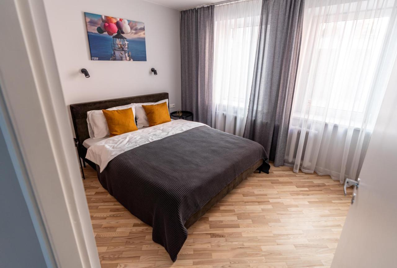 Lovely Apartment In The City Center Kaunas Exterior photo