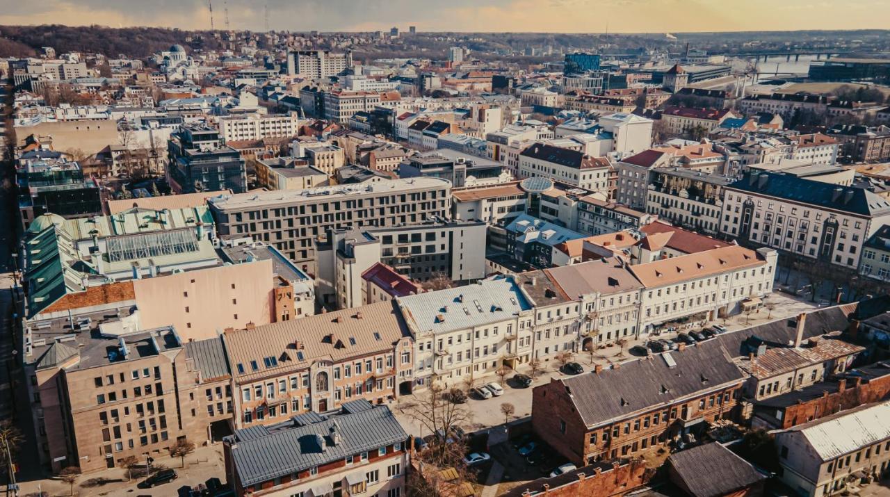 Lovely Apartment In The City Center Kaunas Exterior photo